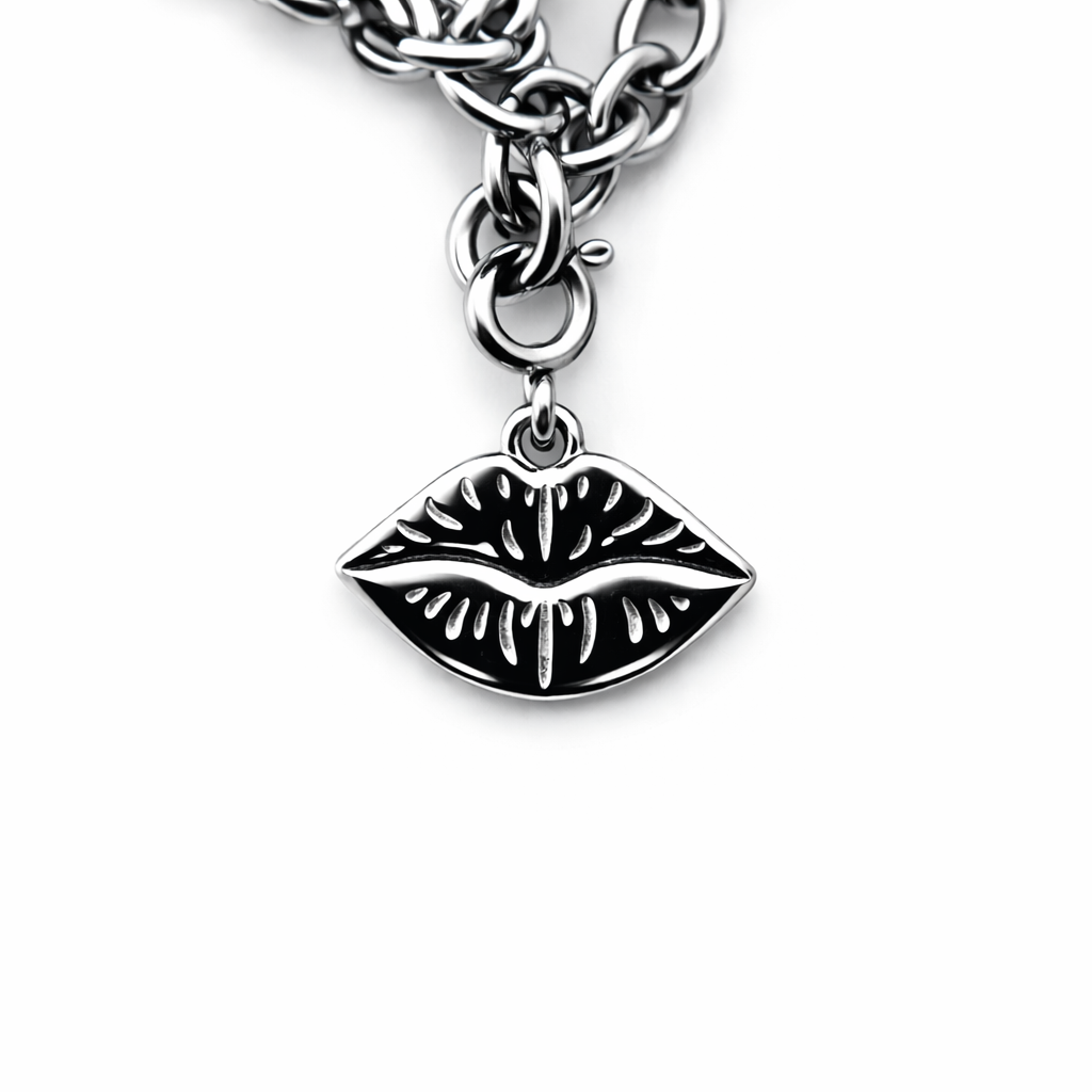 THE ENCORE NECKLACE & CHARMS